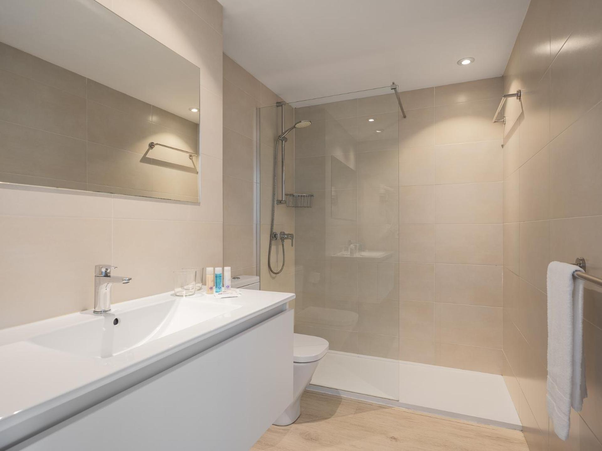 Standard Suite